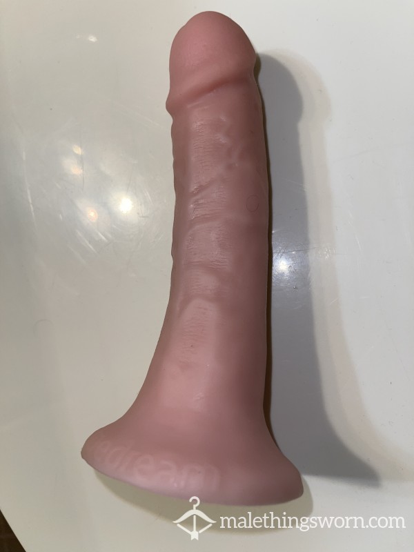 SOLD - Well-used 6 Inch Suction Cup Di**o