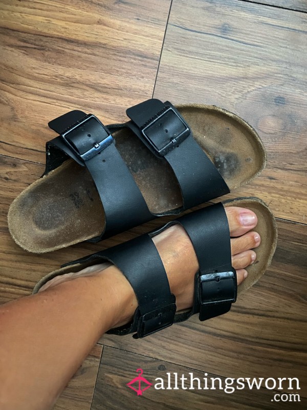 🦶🏻Well Worn Birkenstocks