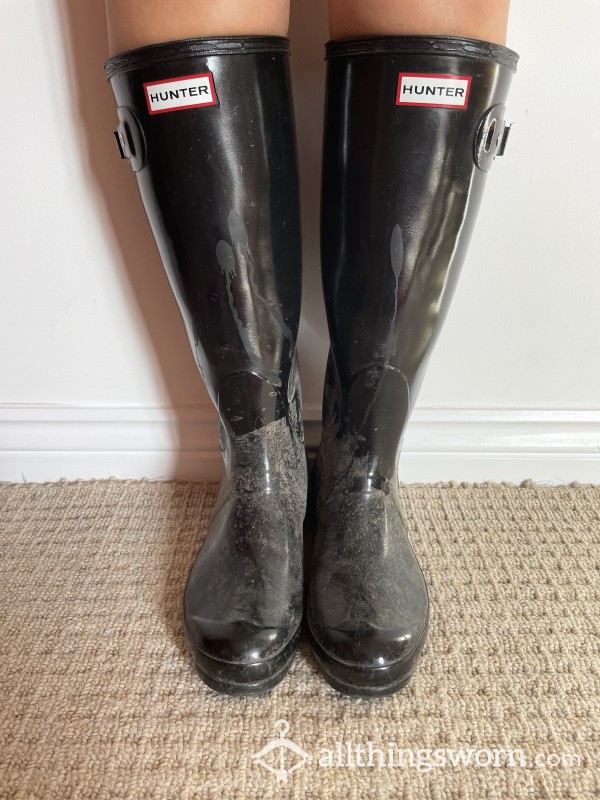 Well Worn Hunter Wellies