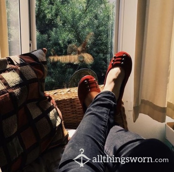 Well-Worn Maroon Flats W/ Gold Studs