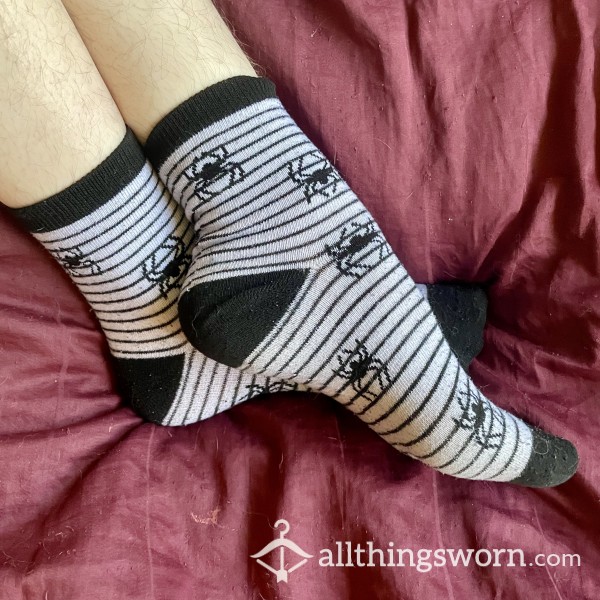 Well Worn Stripes Spider Socks