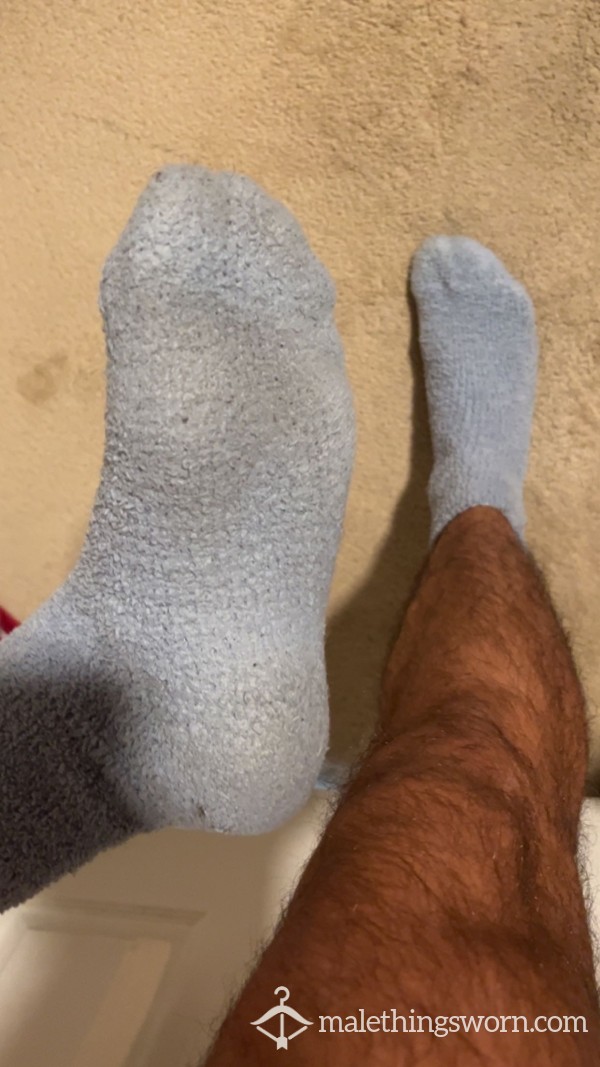 WELL WORN THICK SOCKS