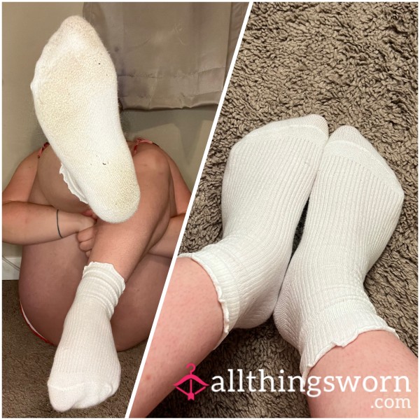 White Crew Sock W/ Ruffle- 48 Hr Wear