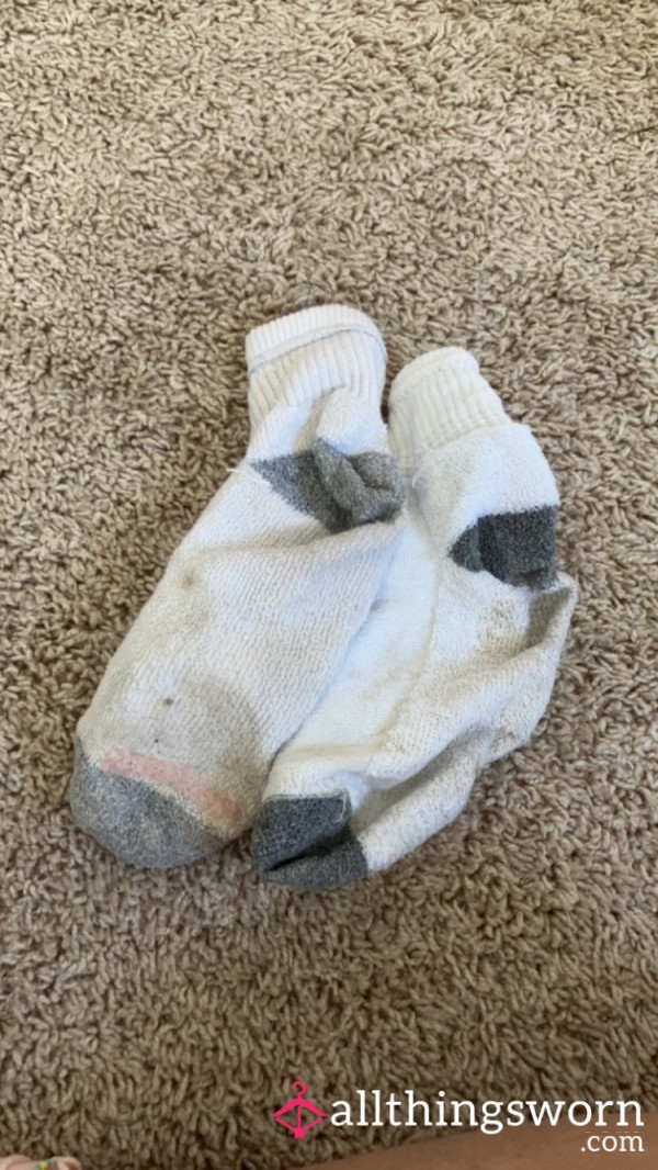 DIRTY HANES SOCKS