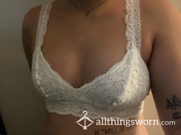 White Lace Bralette🤍