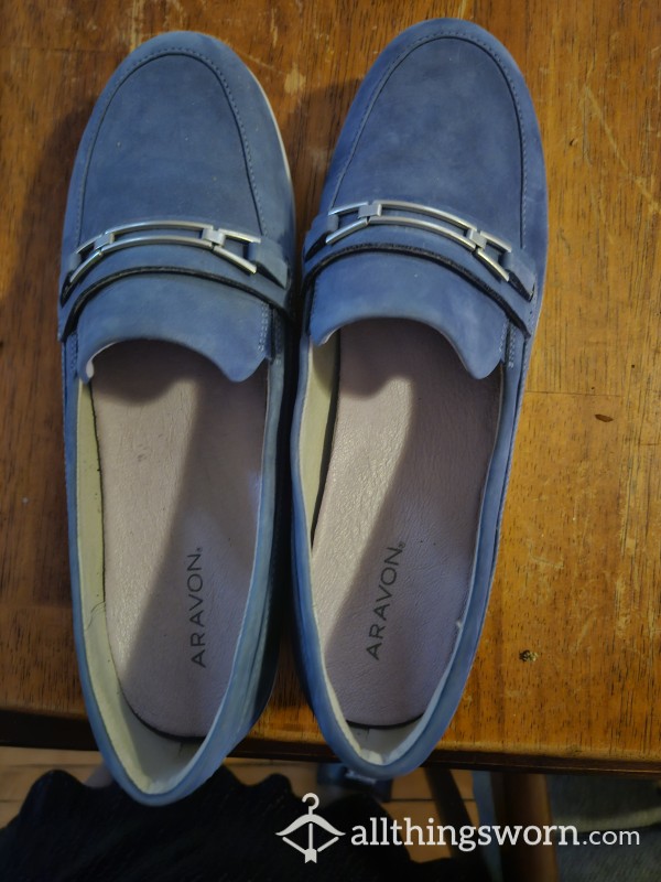 Womens 11 D Blue Slide Ons