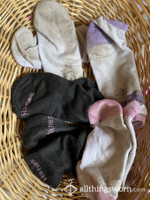 Work Week Worth Of Smelly Socks