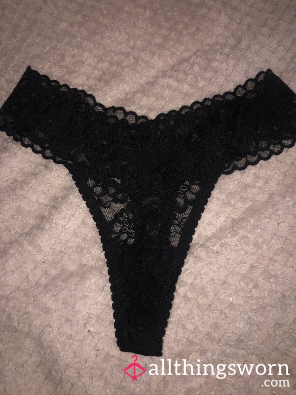 Lacey Thong (2 Pairs)