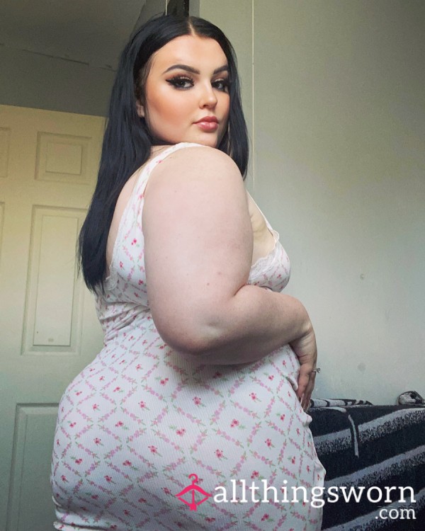 Curvy_Chloe