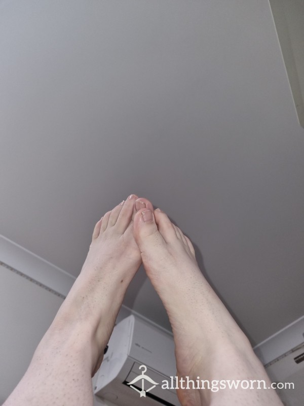 FunkyFeet444